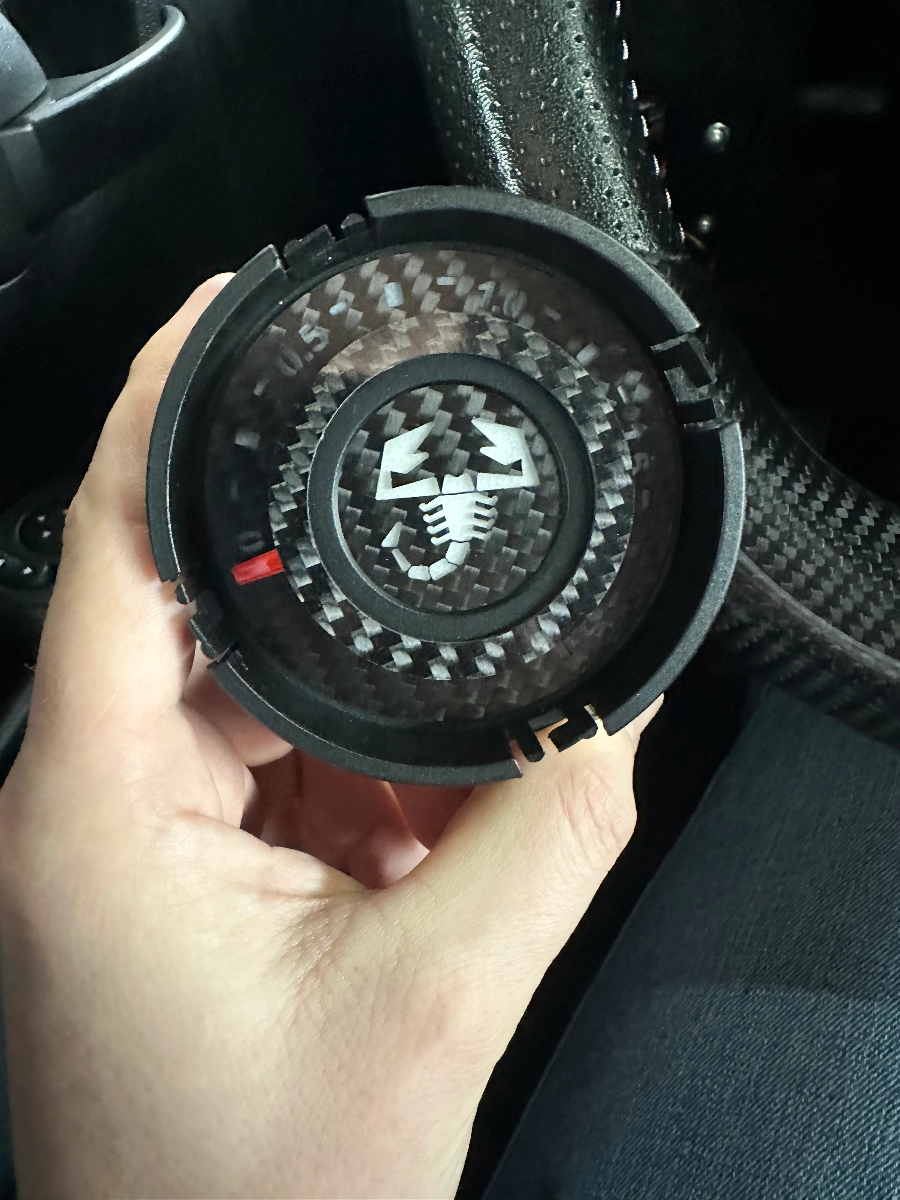 Boost gauge dial - Real Carbon